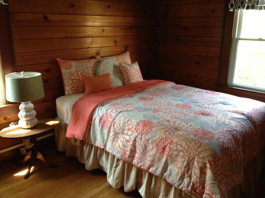 A B&B At The Edward Harris House Inn โรเชสเตอร์ ภายนอก รูปภาพ